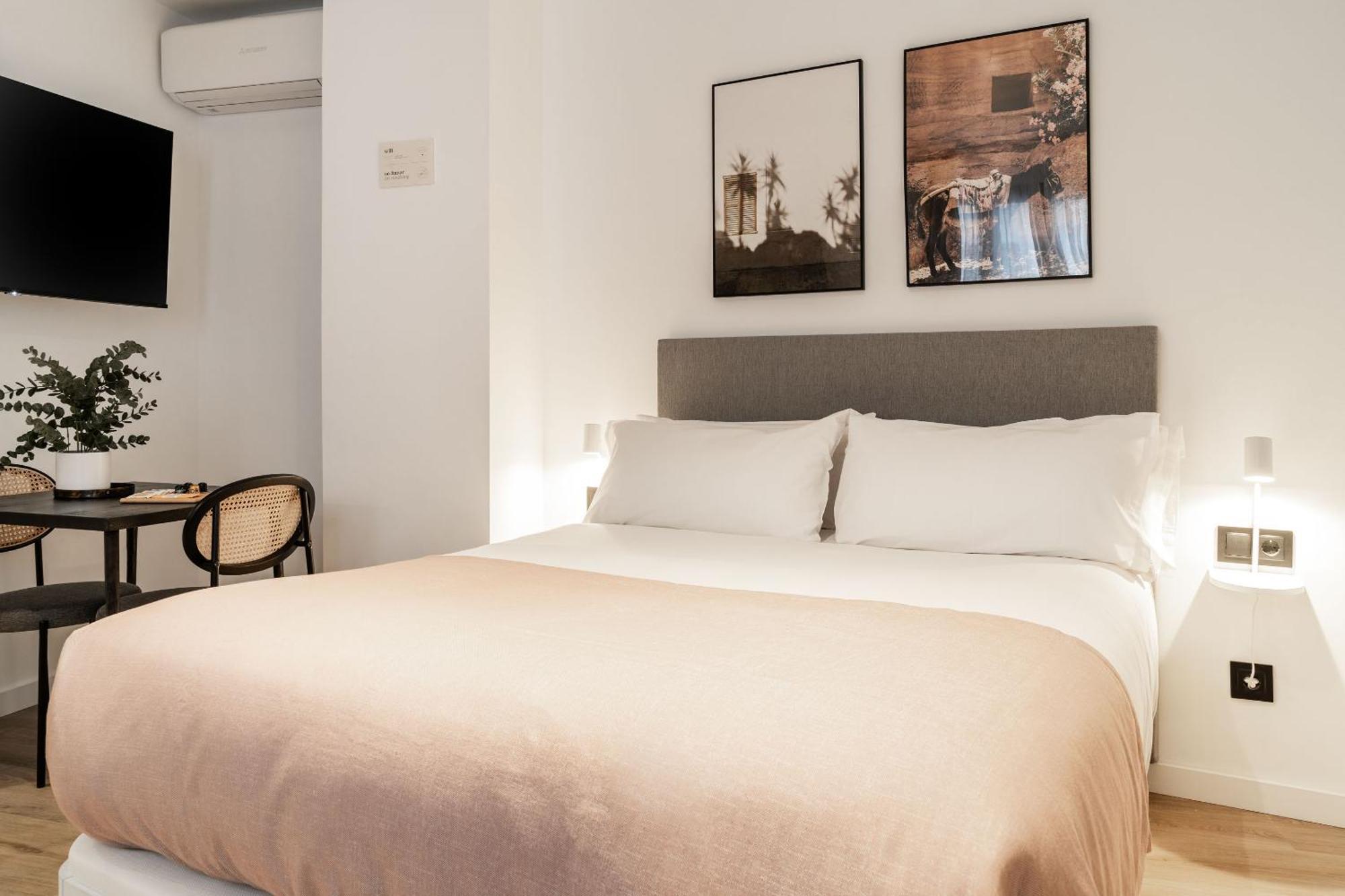 Limehome Malaga Calle Victoria Rum bild