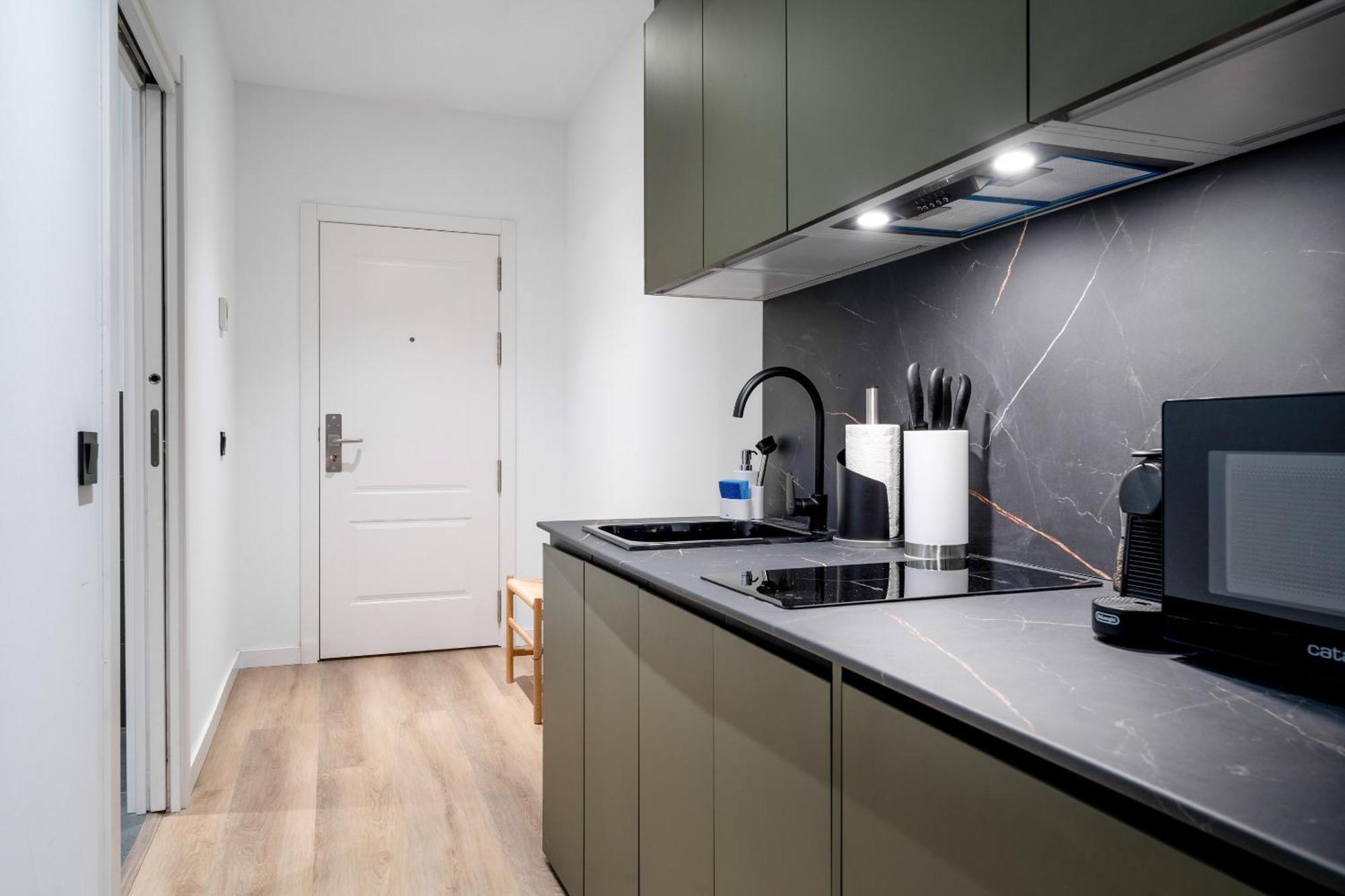 Limehome Malaga Calle Victoria Rum bild