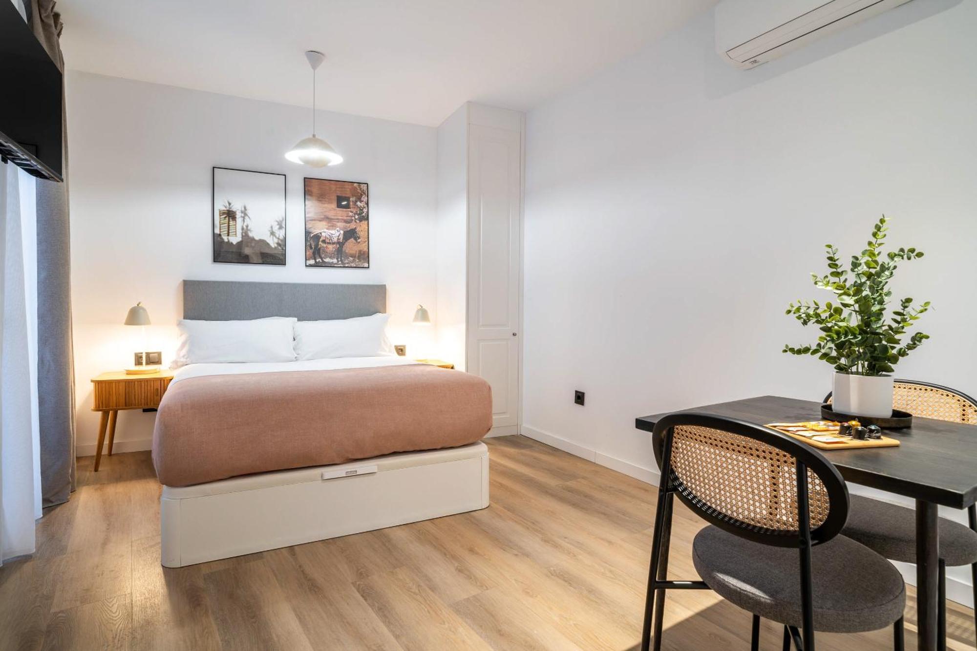 Limehome Malaga Calle Victoria Rum bild