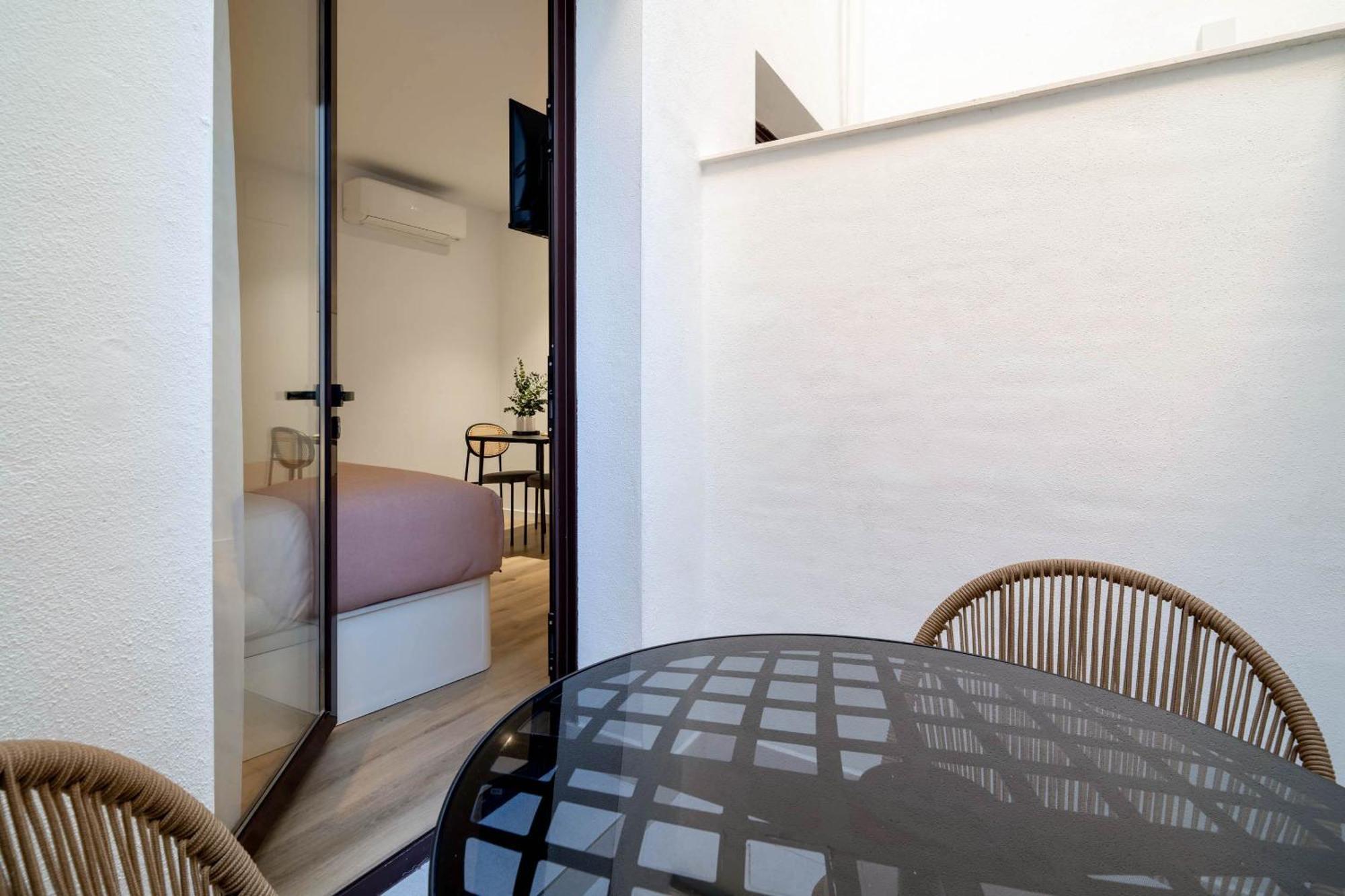 Limehome Malaga Calle Victoria Rum bild