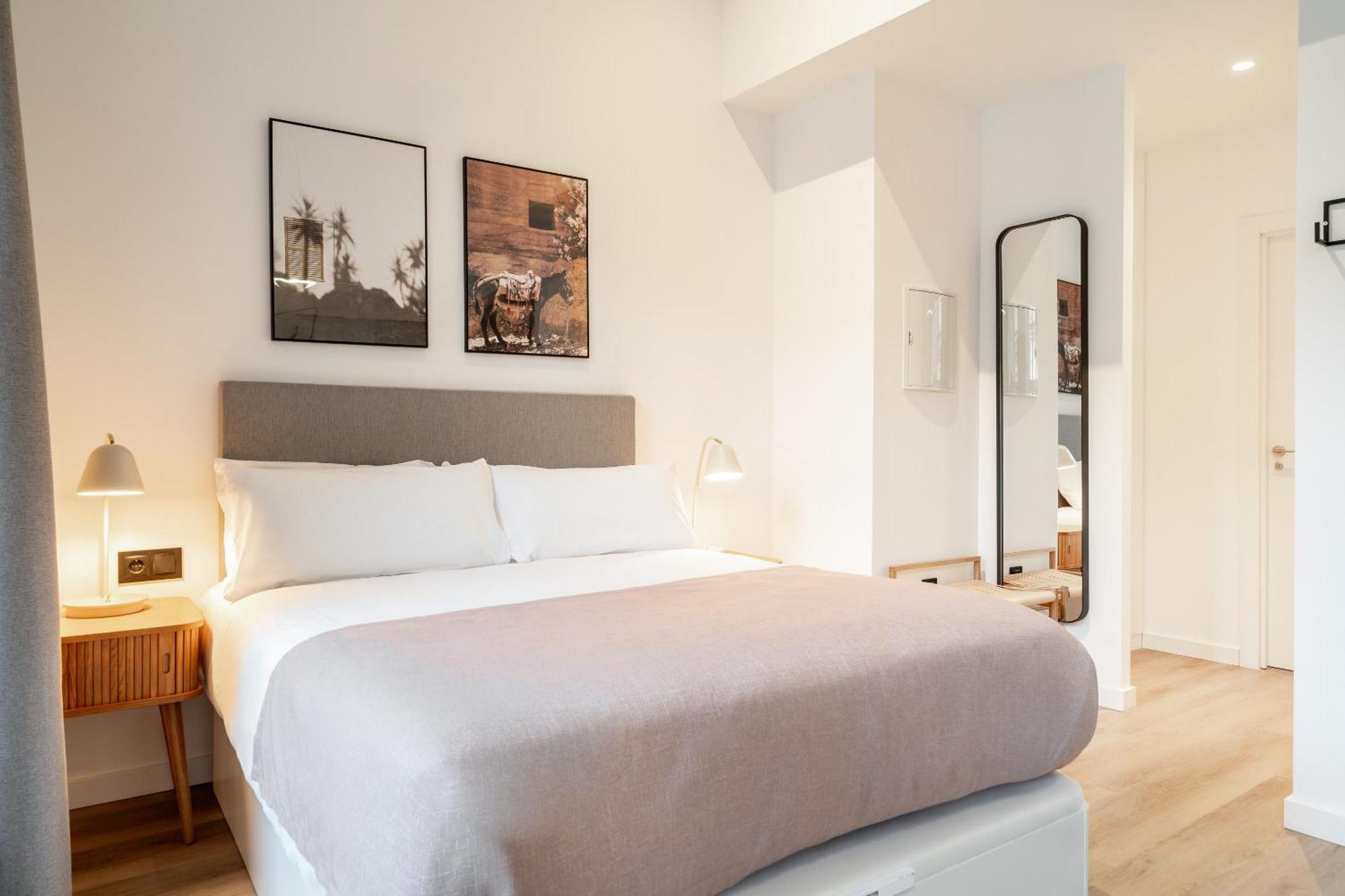 Limehome Malaga Calle Victoria Rum bild
